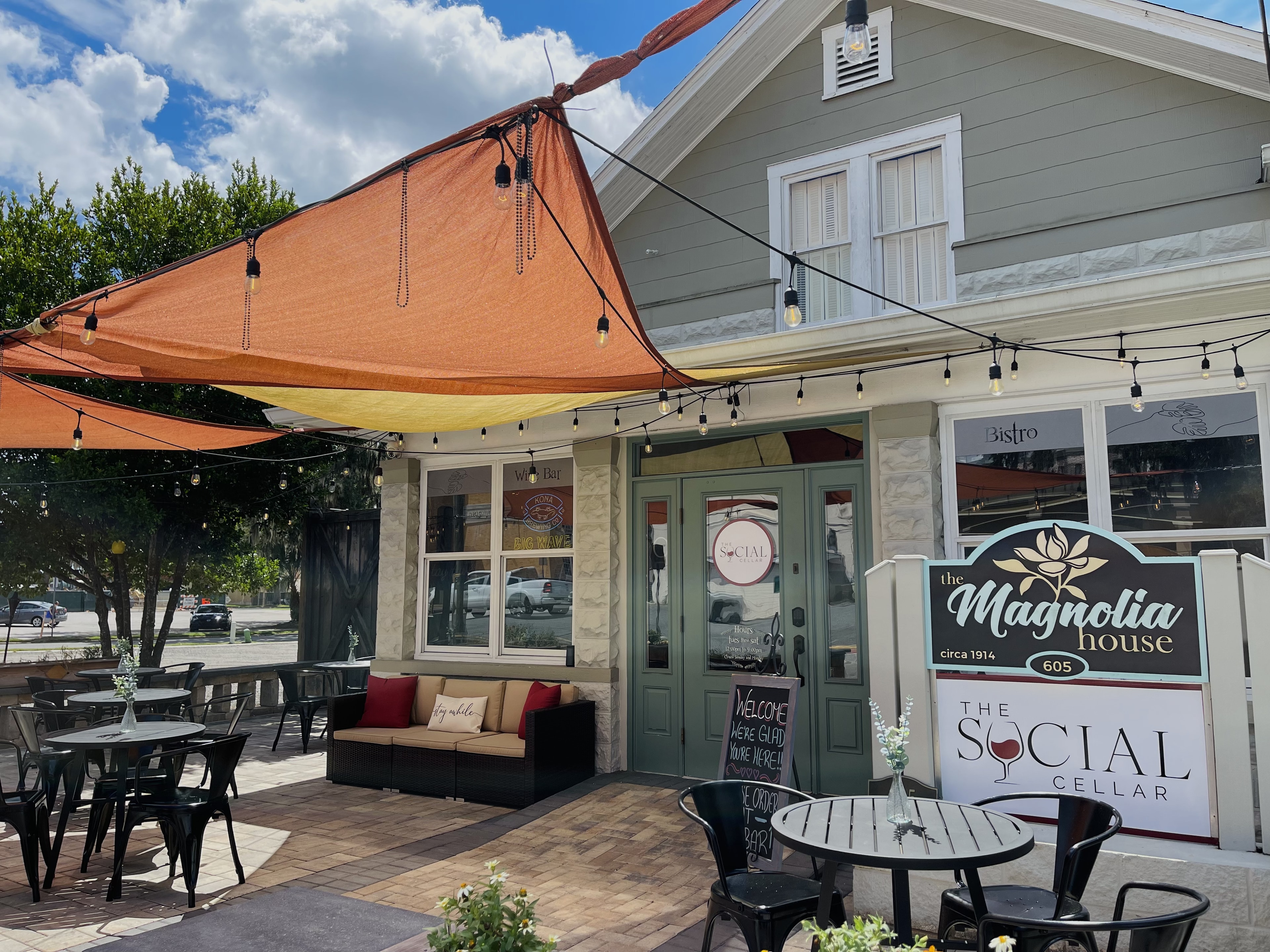 The Social Cellar — Leesburg, FL